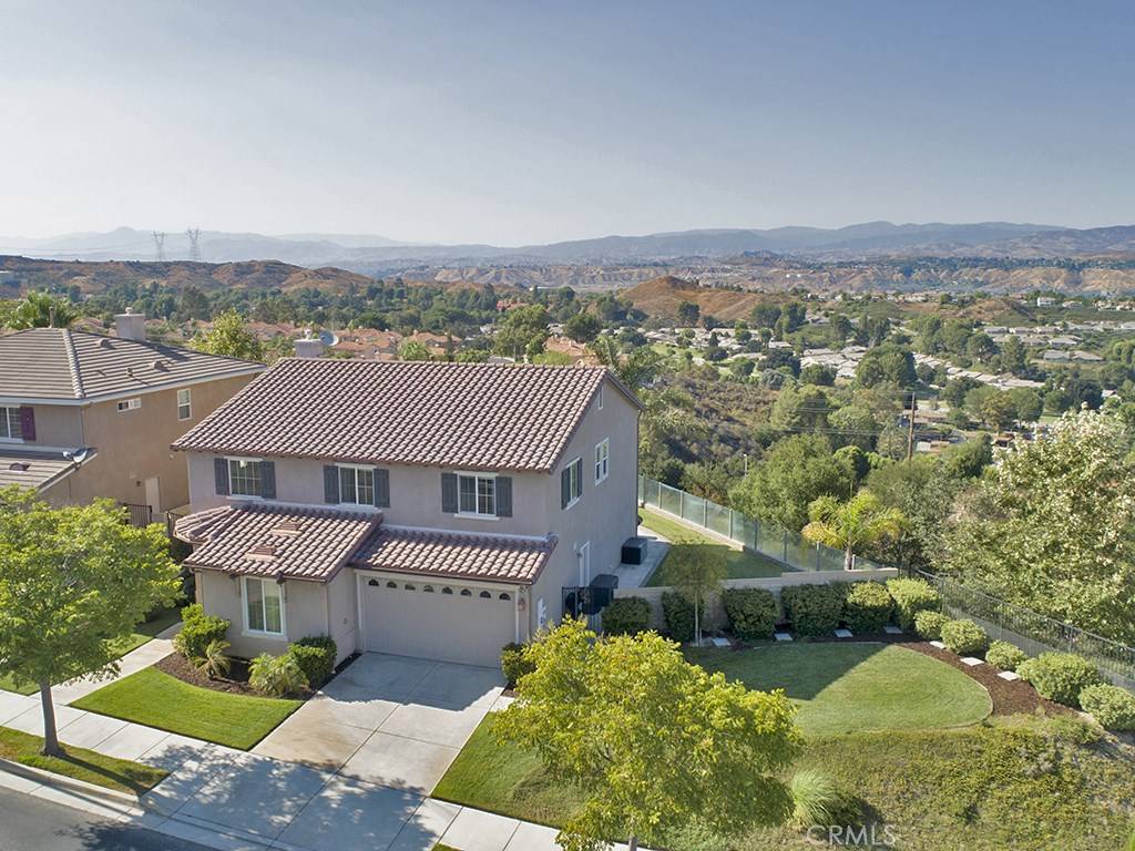 Newhall, CA 91321,19529 Ellis Henry CT