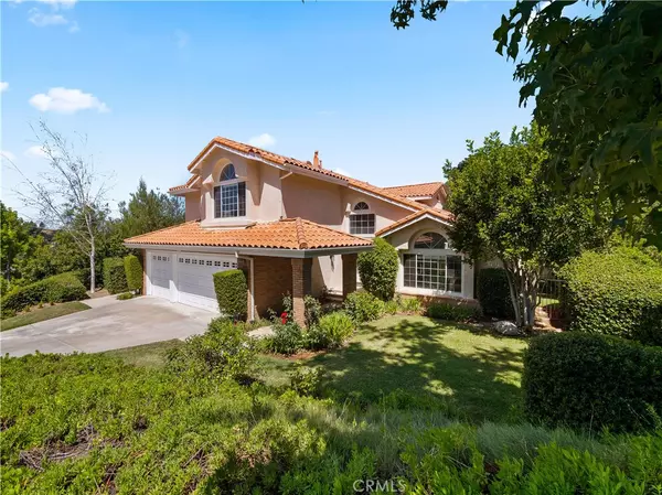 22261 Cairnloch ST, Calabasas, CA 91302