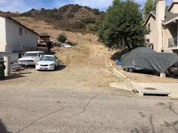 Topanga, CA 90290,0 Valdez