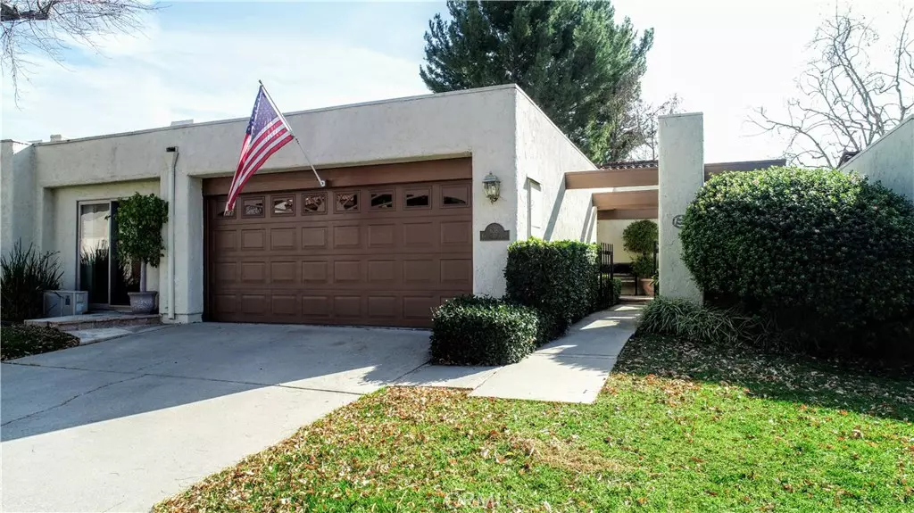 636 Racquet Club LN, Thousand Oaks, CA 91360