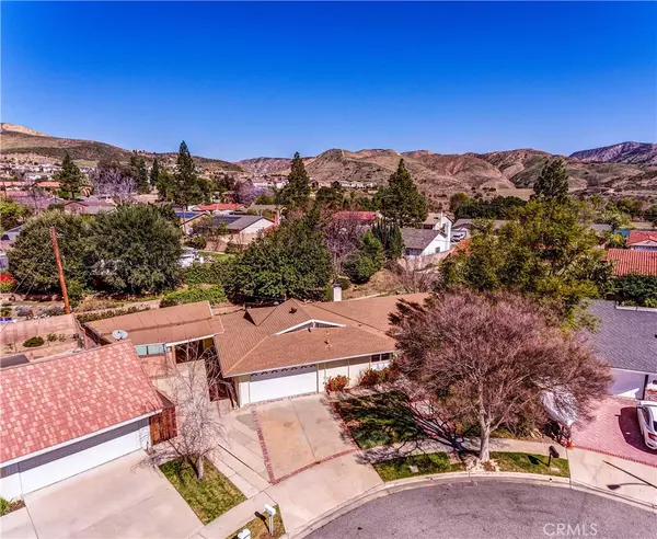 Simi Valley, CA 93063,4951 Bowie CT