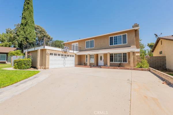 Simi Valley, CA 93063,2474 Woodhaven CT