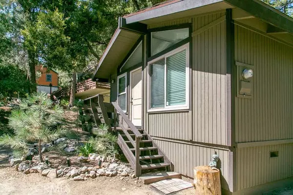 1917 Teton WAY, Pine Mtn Club, CA 93222