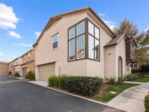 Valencia, CA 91354,28220 N Via Sonata DR