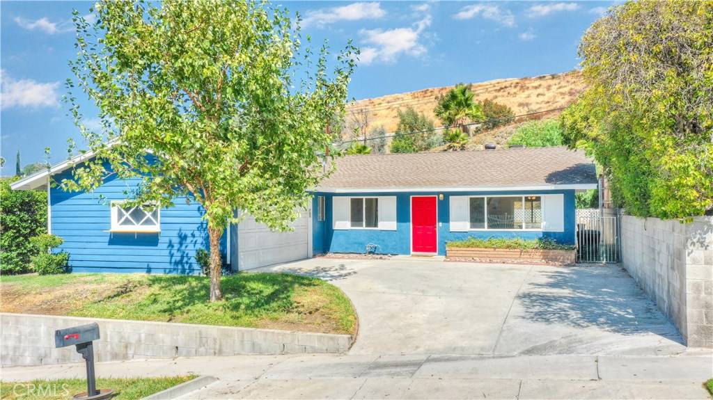 19809 Merryhill ST, Canyon Country, CA 91351