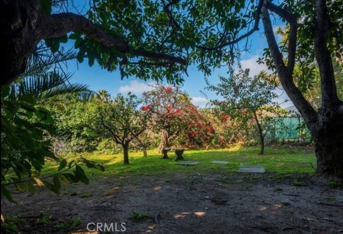 Pacific Palisades, CA 90272,807 Radcliffe AVE