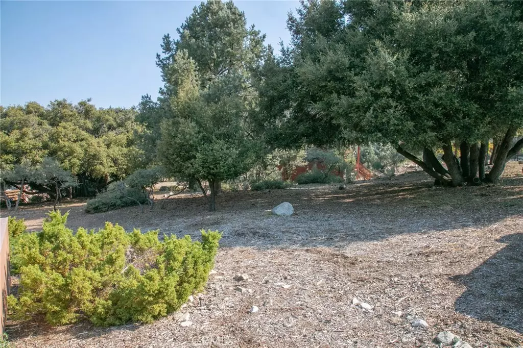 Pine Mtn Club, CA 93222,15405 Live Oak WAY