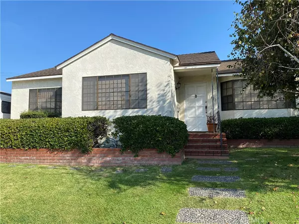 7922 Breen AVE, Westchester, CA 90045