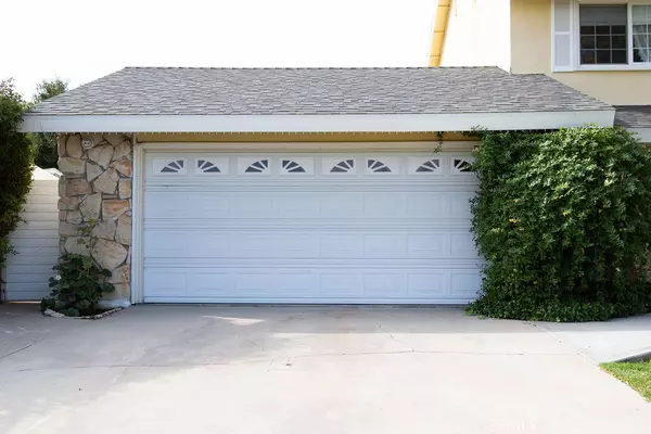 Canyon Country, CA 91351,27407 Evron AVE