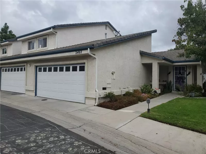 2402 Manet LN, Simi Valley, CA 93063