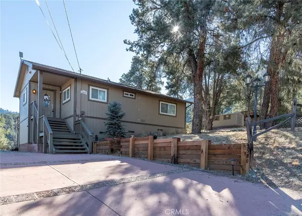 2500 Tirol DR, Pine Mtn Club, CA 93225