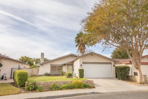 25315 Via Telino, Valencia, CA 91355