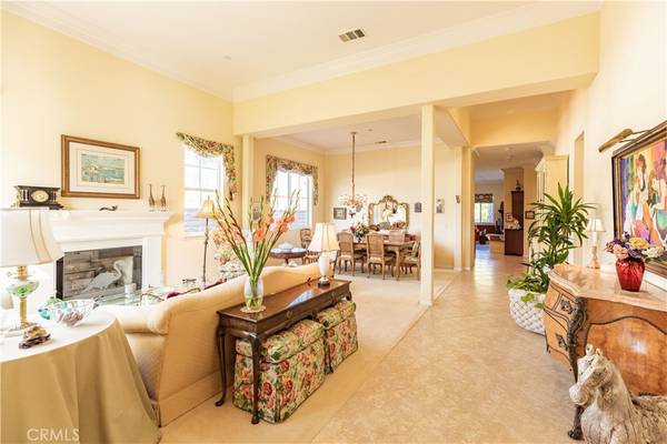 Agoura Hills, CA 91301,30402 Caspian CT