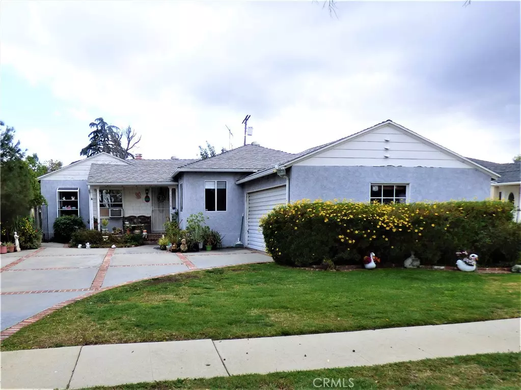 Tarzana, CA 91335,19114 Jovan ST