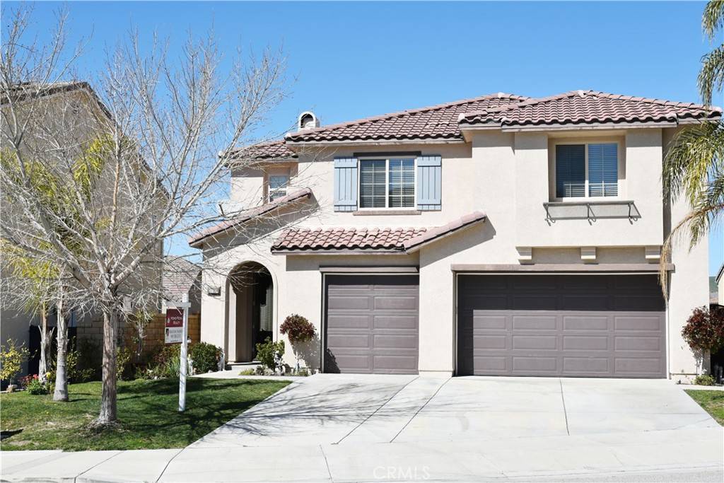 Canyon Country, CA 91387,17109 Summer Maple WAY