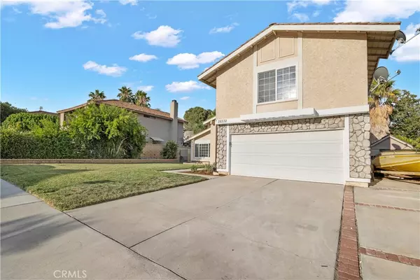 Saugus, CA 91350,28532 Kathleen AVE