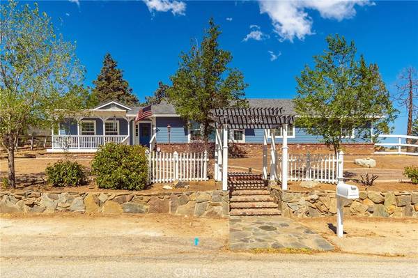 40231 92nd ST W, Leona Valley, CA 93551