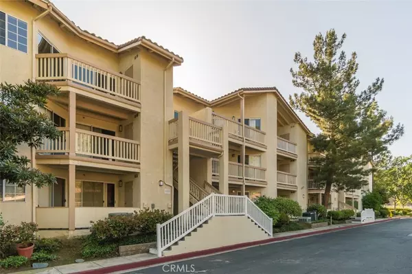 5728 Oak Bend LN #310, Oak Park, CA 91377