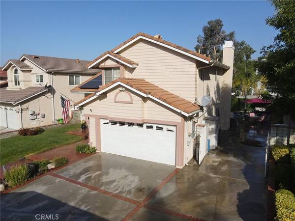 Saugus, CA 91390,28851 Deodar PL