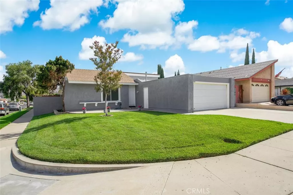 Simi Valley, CA 93063,3998 Celia CT