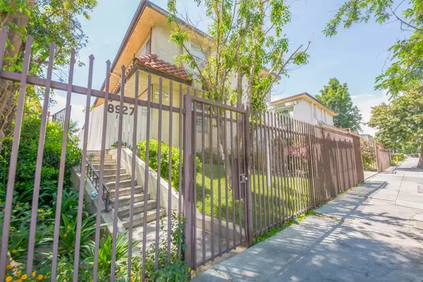 Panorama City, CA 91402,8927 Cedros AVE #3