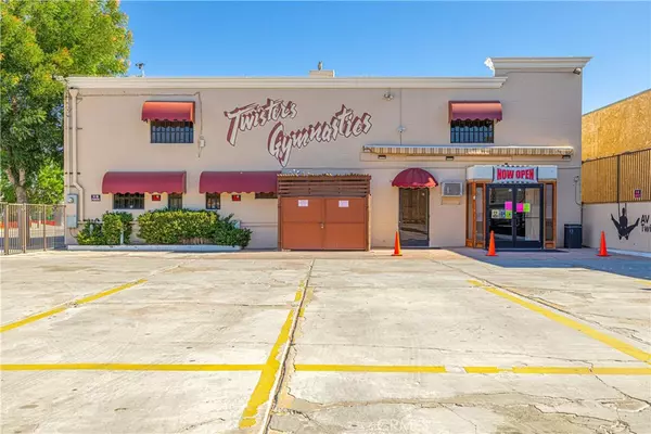 902 E Avenue Q6, Palmdale, CA 93550