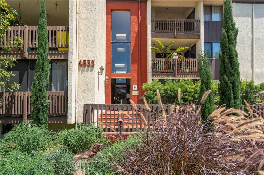 4835 E Anaheim ST #215, Long Beach, CA 90804
