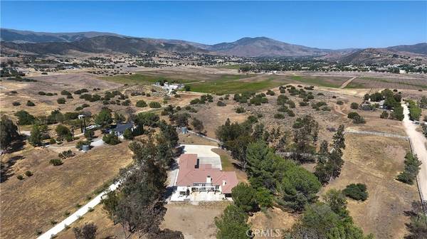 Agua Dulce, CA 91390,34448 Agua Dulce Canyon RD