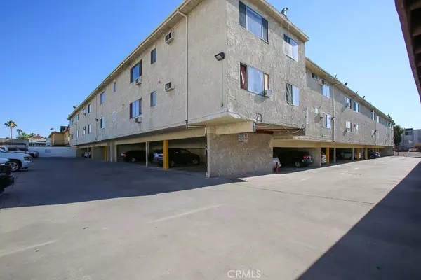 Panorama City, CA 91402,8800 Cedros AVE #108