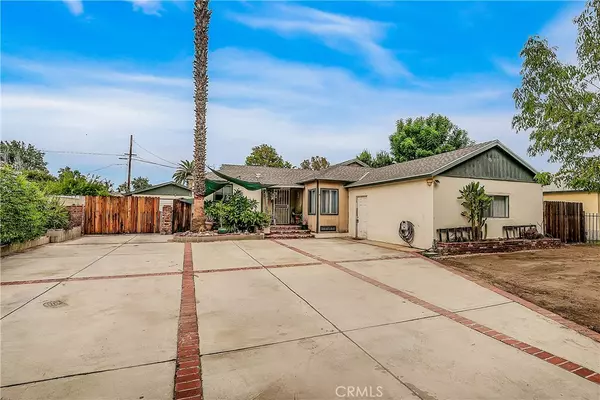 Panorama City, CA 91402,14809 Tupper ST