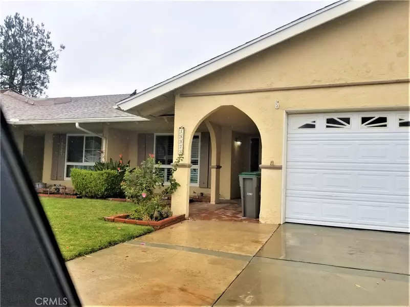 18923 Circle Of The Oaks, Newhall, CA 91321