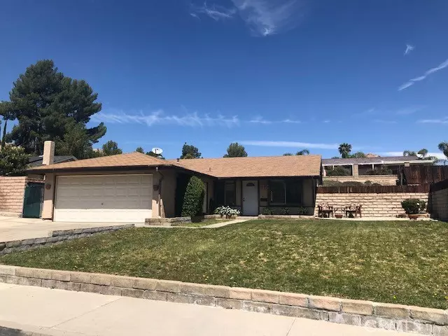 Canyon Country, CA 91387,14615 Dahlia Ridge DR