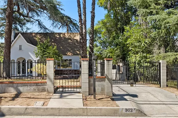 Altadena, CA 91001,302 W Palm ST