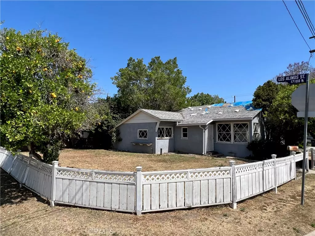 Granada Hills, CA 91344,17196 Los Alimos ST