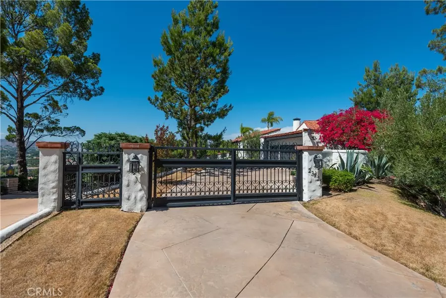 23825 PARK BELMONTE, Calabasas, CA 91302