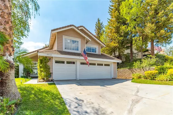 22112 Grovepark DR, Saugus, CA 91350