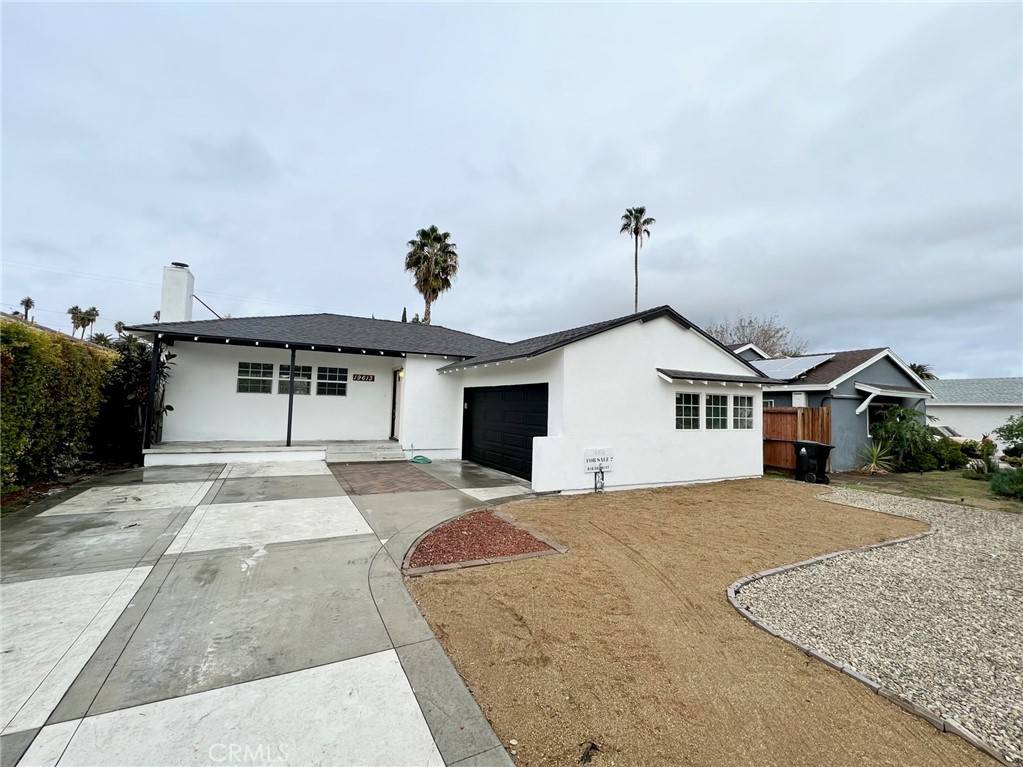 19613 Gault ST, Reseda, CA 91335