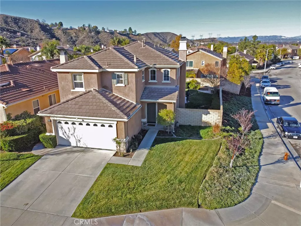 Saugus, CA 91350,28341 Roman CT