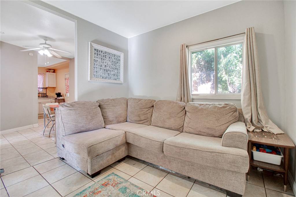Santa Paula, CA 93060,128 S 7th ST