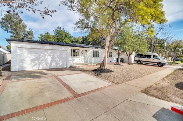 Panorama City, CA 91402,8900 Hazeltine AVE