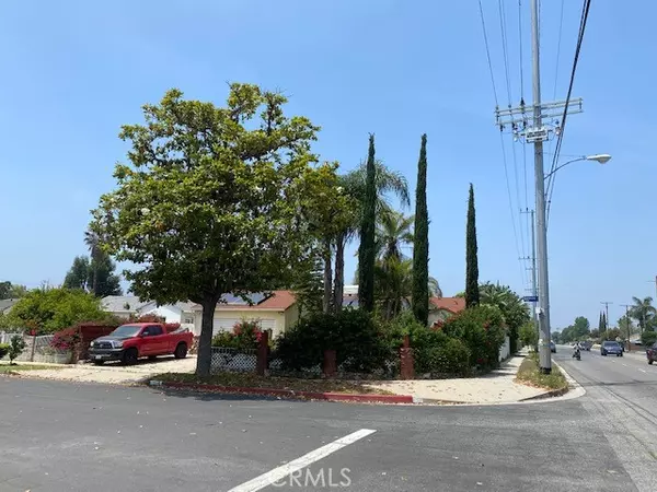 Van Nuys, CA 91406,7557 Genesta AVE