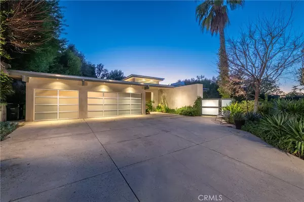 3371 Alana DR, Sherman Oaks, CA 91403