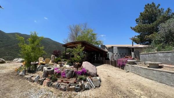 39314 Calle Desconocido, Green Valley, CA 91390