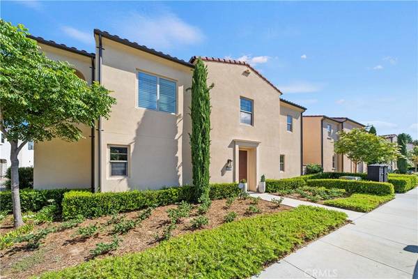 21891 Moveo DR,  Saugus,  CA 91350