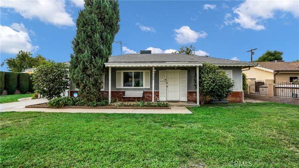 17522 Runnymede ST, Lake Balboa, CA 91406