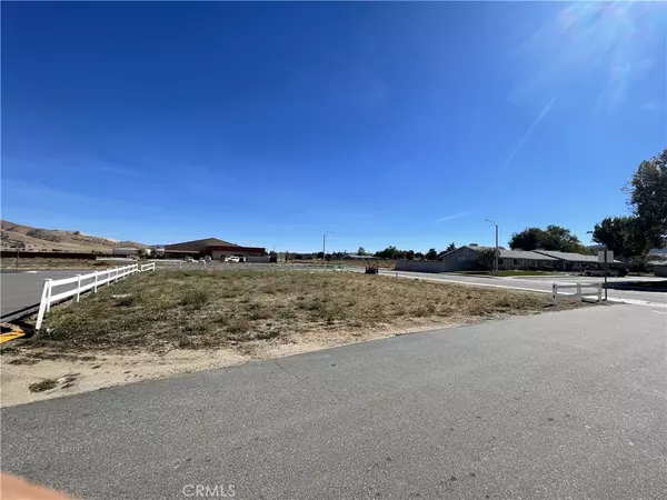 Tehachapi, CA 93561,408 N Mill ST