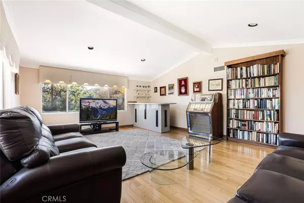 Studio City, CA 91604,12000 Briarvale LN