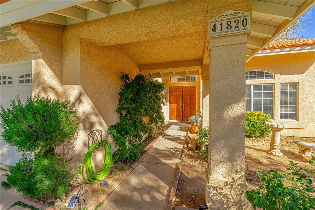 Quartz Hill, CA 93536,41820 Elk Run LN