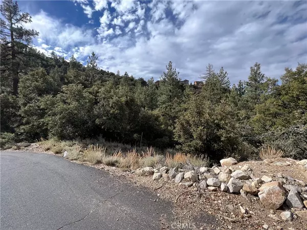 1713 Linden CT, Pine Mountain Club, CA 93222