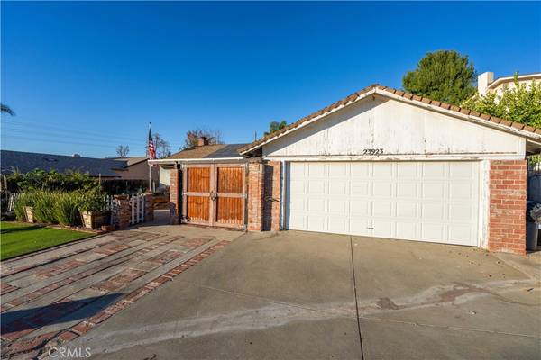 Newhall, CA 91321,23923 Darbun DR